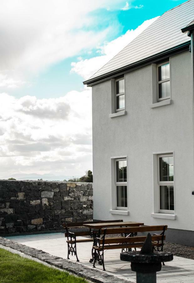 Corrib View Farmhouse Galway Ngoại thất bức ảnh