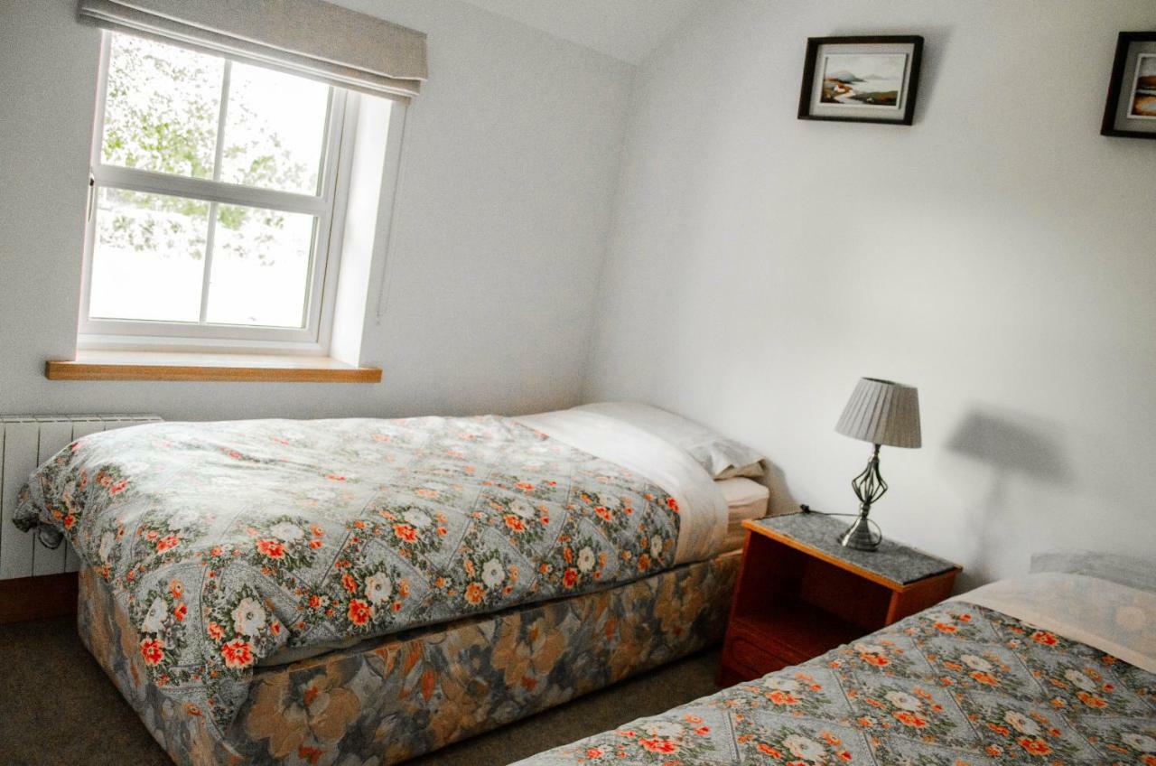 Corrib View Farmhouse Galway Ngoại thất bức ảnh